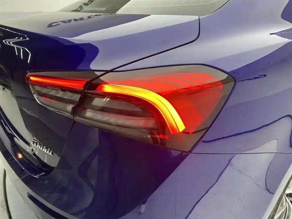 2021 Ghibli 2.0T Edge Edition — миниатюра 10
