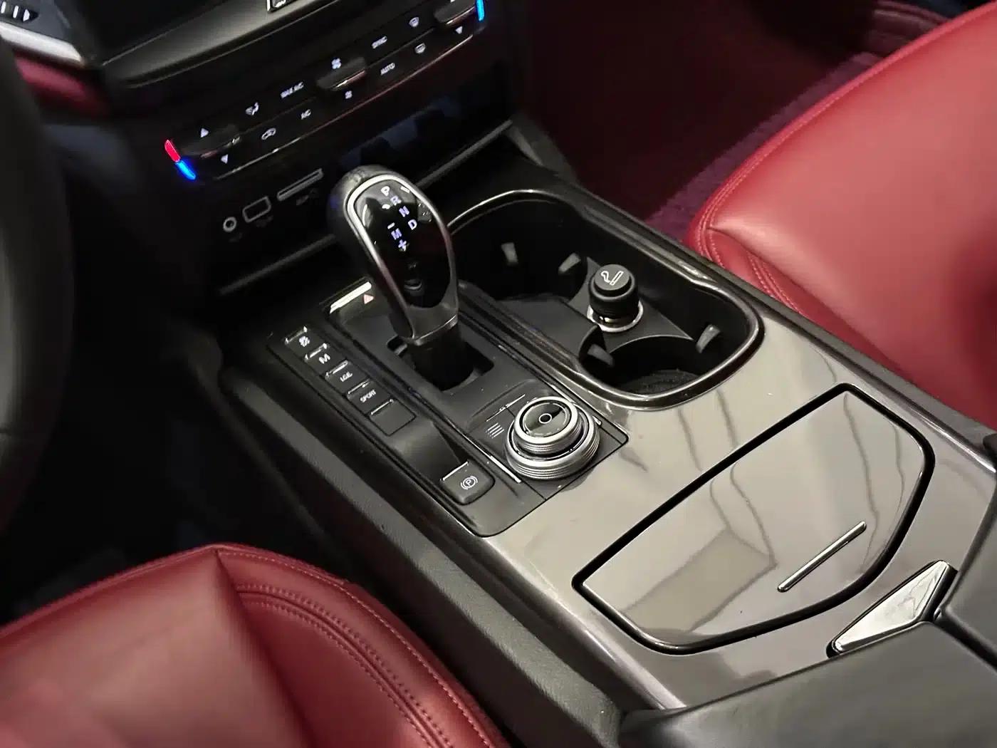 2017 Ghibli 3.0T Standard Edition — миниатюра 9