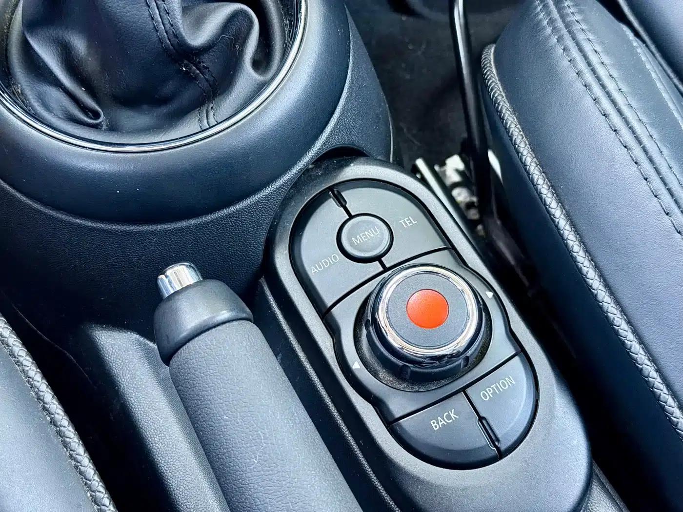 MINI 2018 1.5T COOPER Artist — миниатюра 15