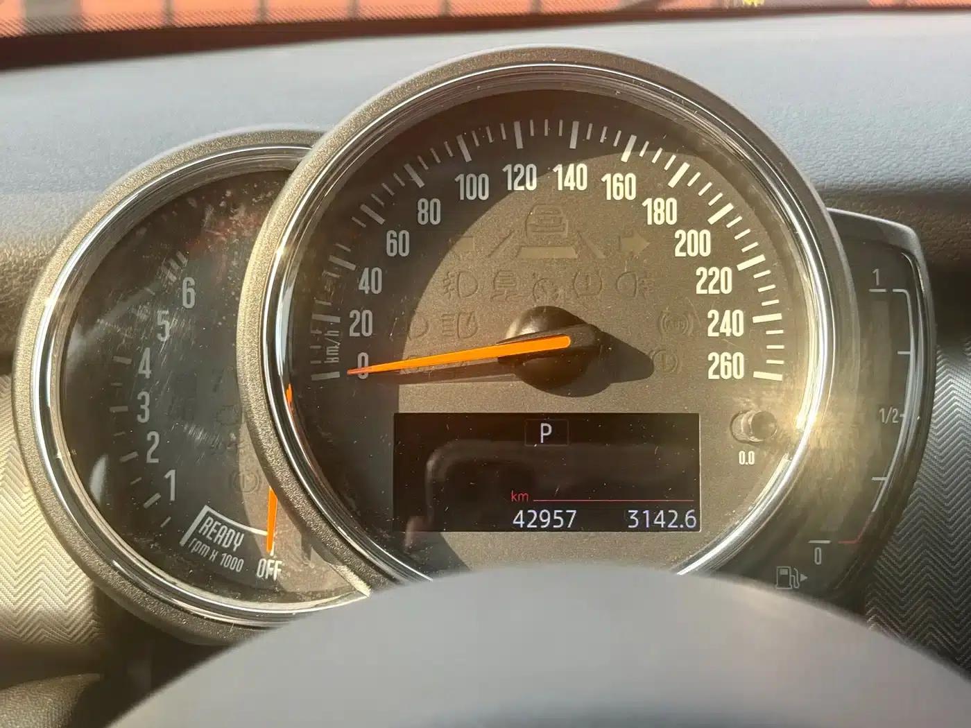 MINI 2018 1.5T COOPER Artist — миниатюра 9
