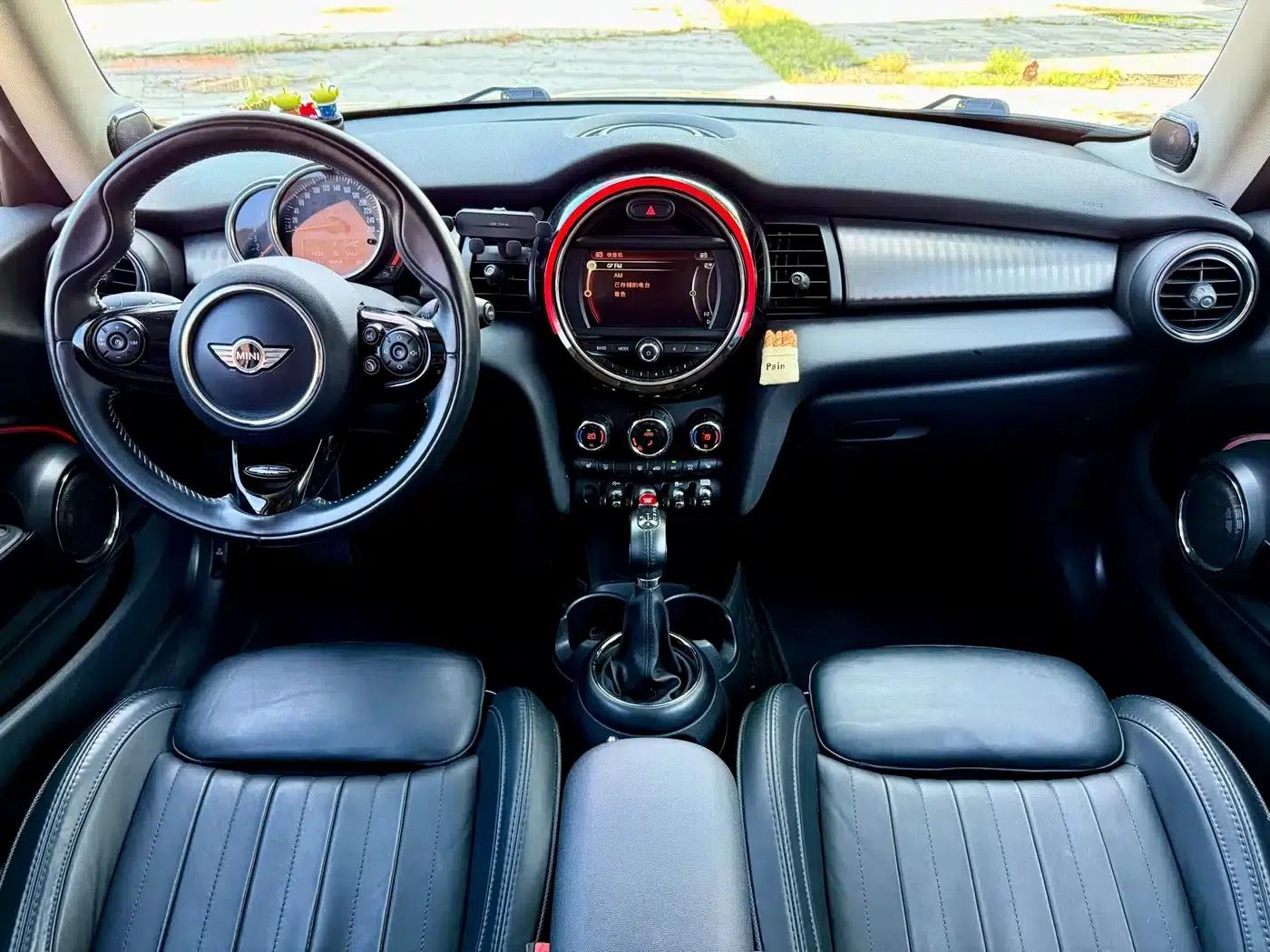 MINI 2018 1.5T COOPER Artist — миниатюра 10