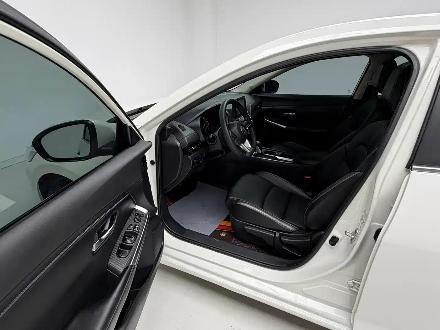 Nissan Sylphy 2022 1.6L XL CVT Enjoy Edition — миниатюра 15