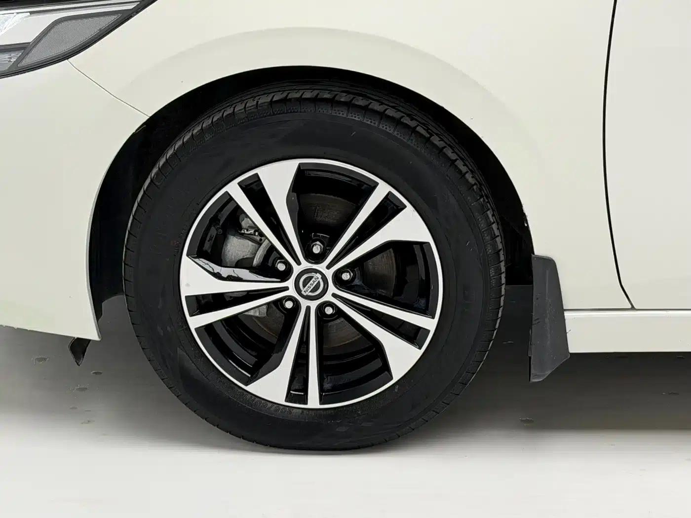 Nissan Sylphy 2022 1.6L XL CVT Enjoy Edition — миниатюра 8