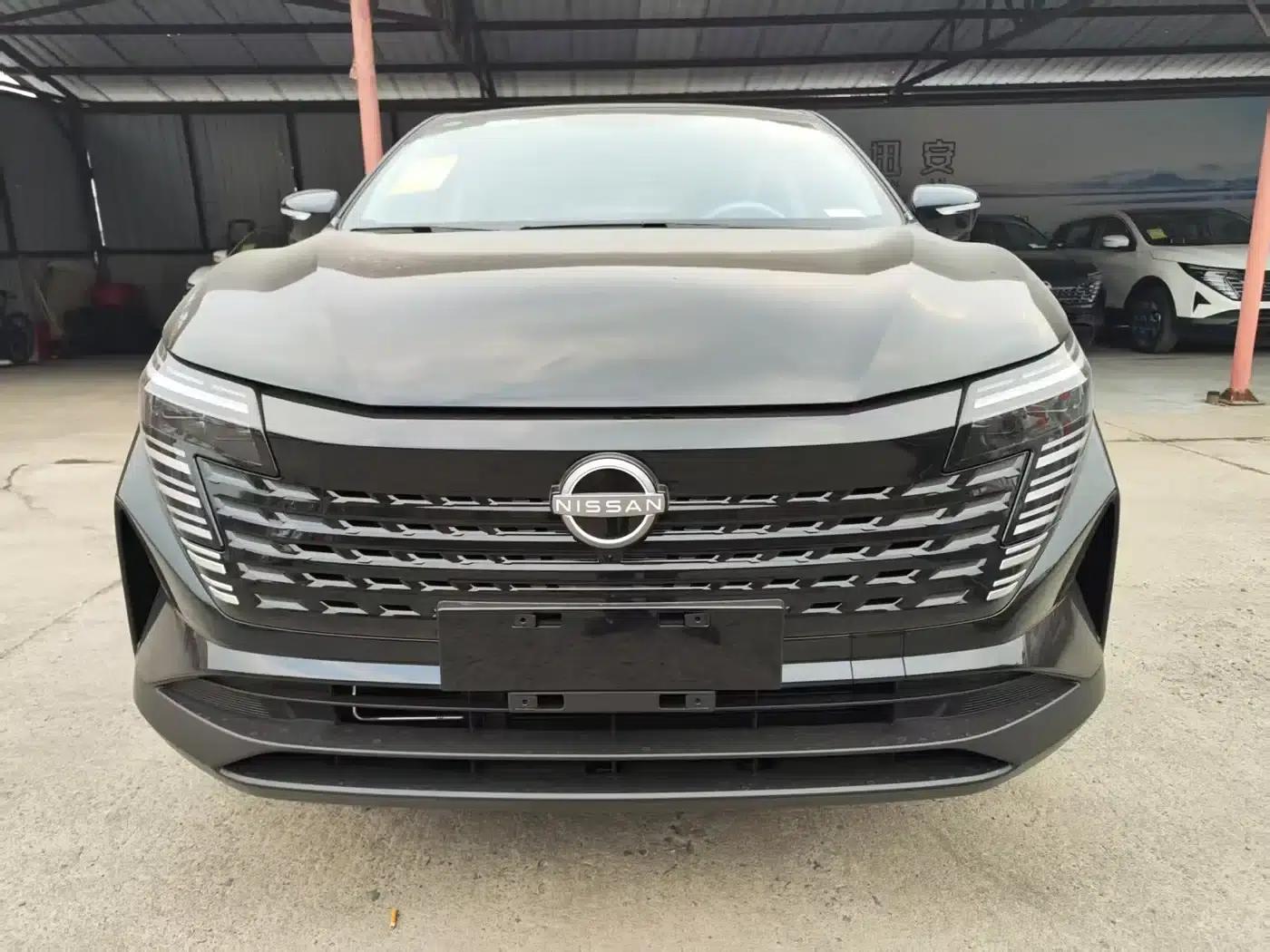 Nissan Qashqai 2025 Honor 2.0L CVT XV+ Leading Edition — миниатюра 1