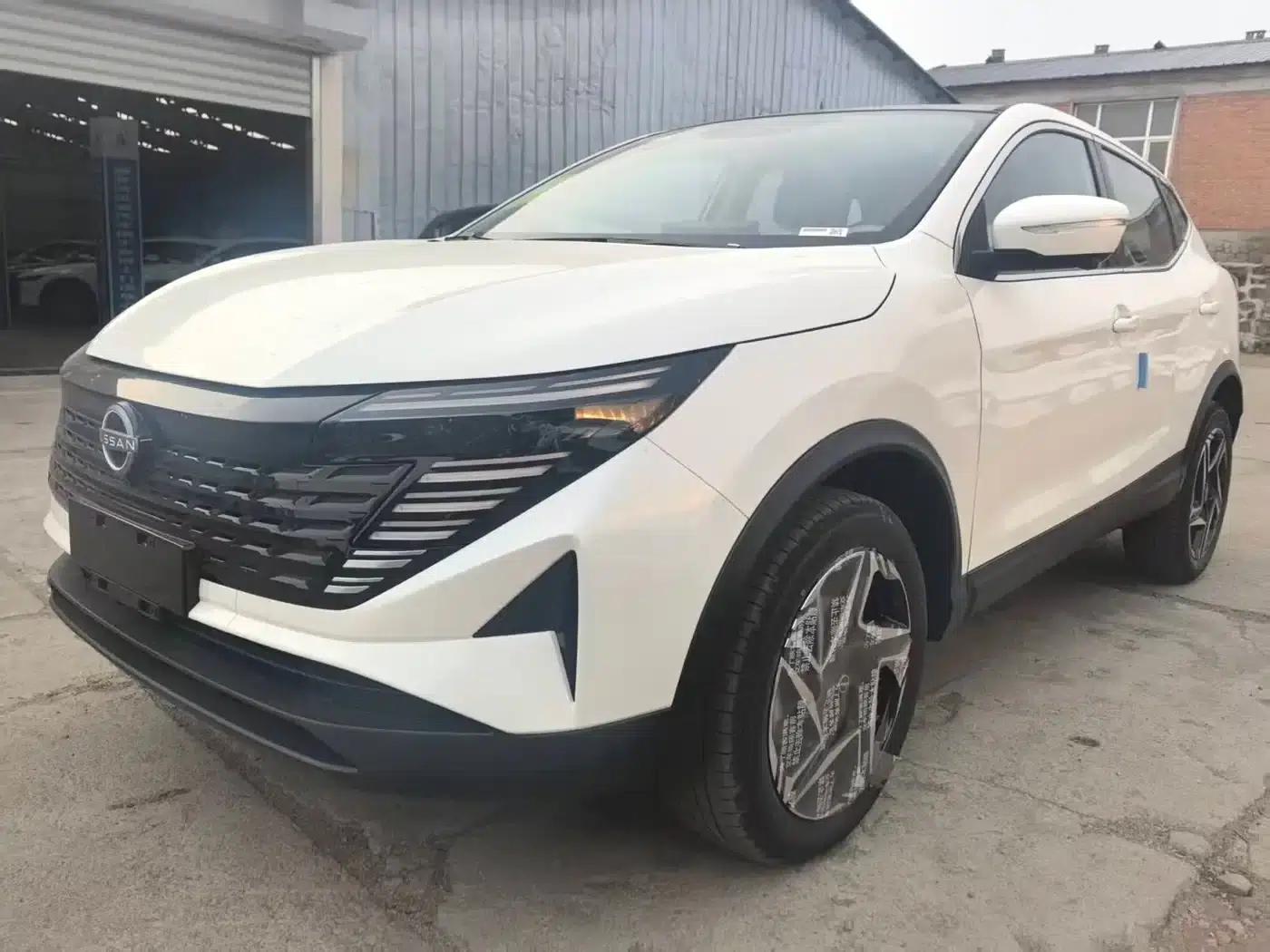 Nissan Qashqai 2025 Honor 2.0L CVT XV+ Leading Edition — миниатюра 1