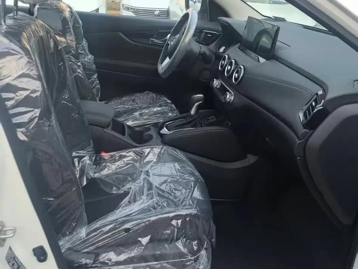 Nissan Qashqai 2025 Honor 2.0L CVT XV+ Leading Edition — миниатюра 18
