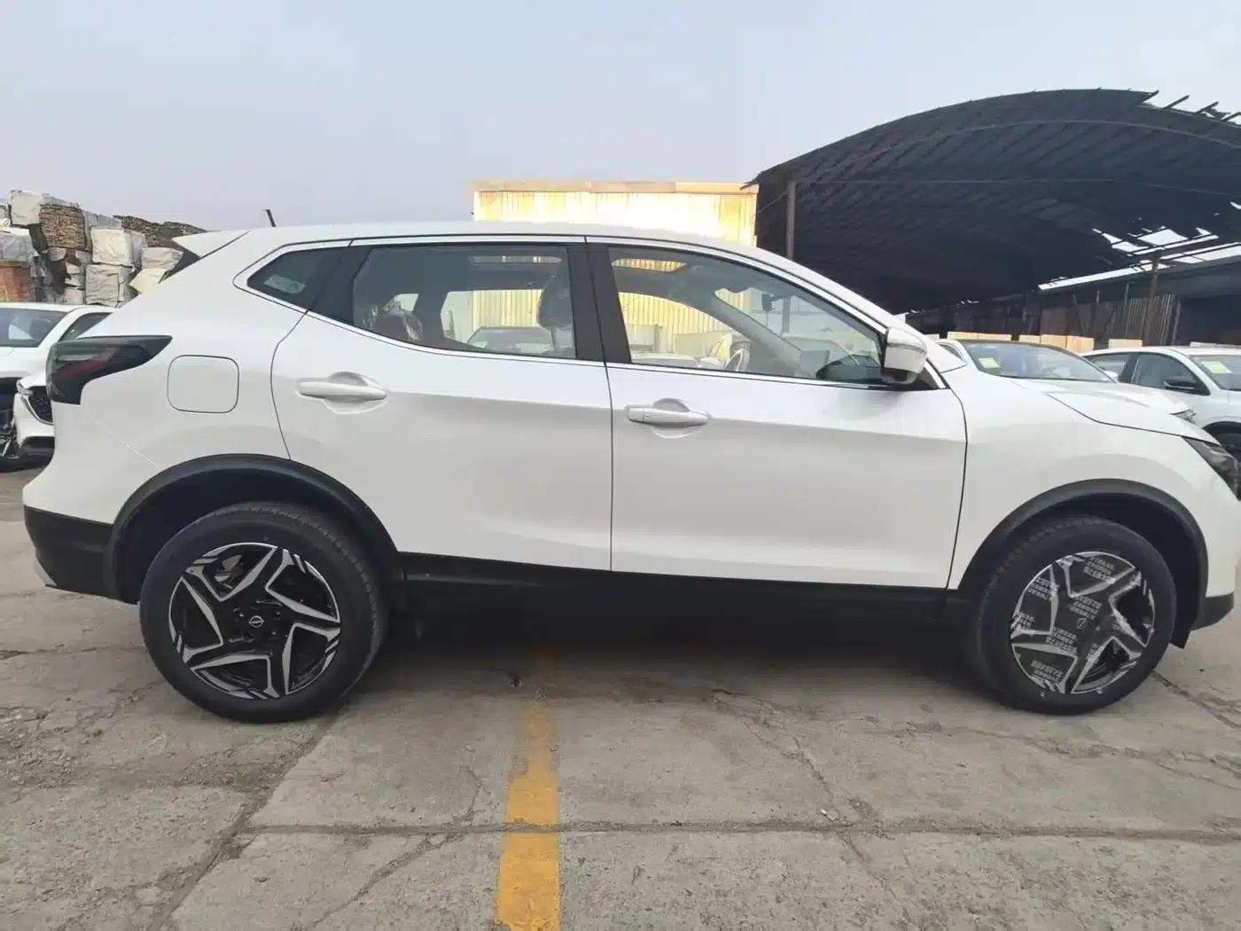 Nissan Qashqai 2025 Honor 2.0L CVT XV+ Leading Edition — миниатюра 7