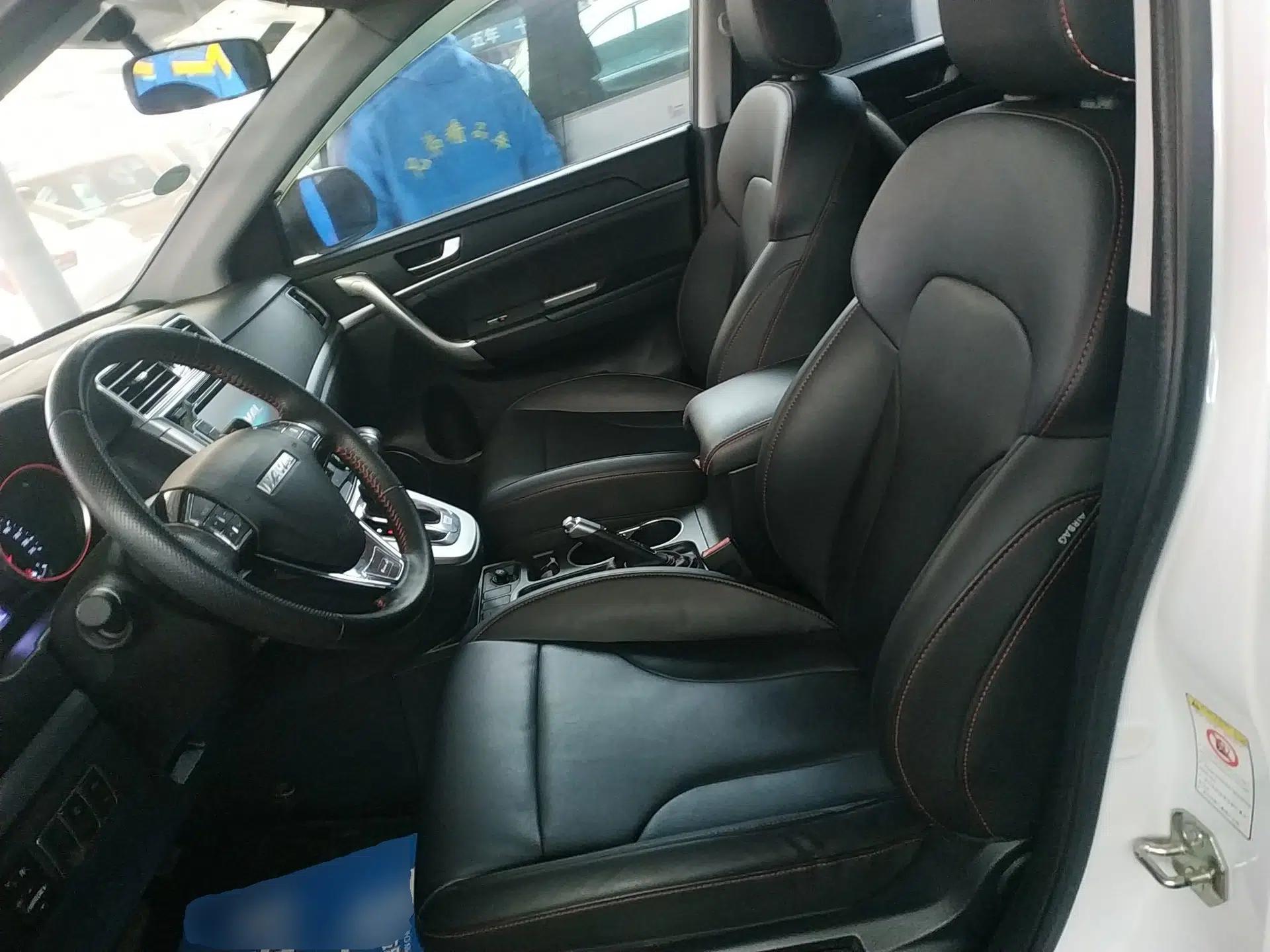Haval M6 2017 1.5T Automatic Two-Wheel Drive Elite Model — миниатюра 17