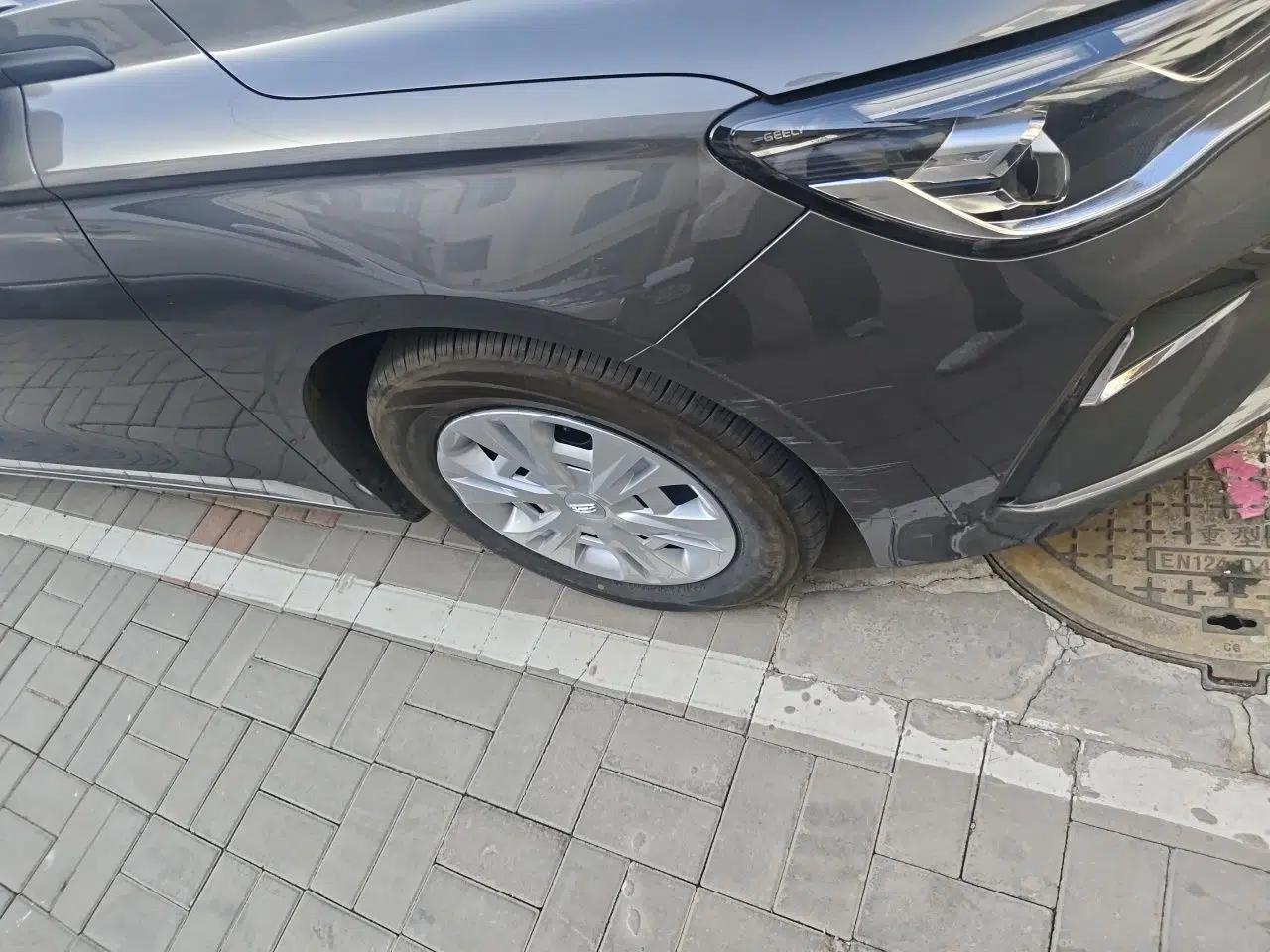 Geely Auto Emgrand 2025 4th Generation 1.5L Manual - Starry Edition — миниатюра 8