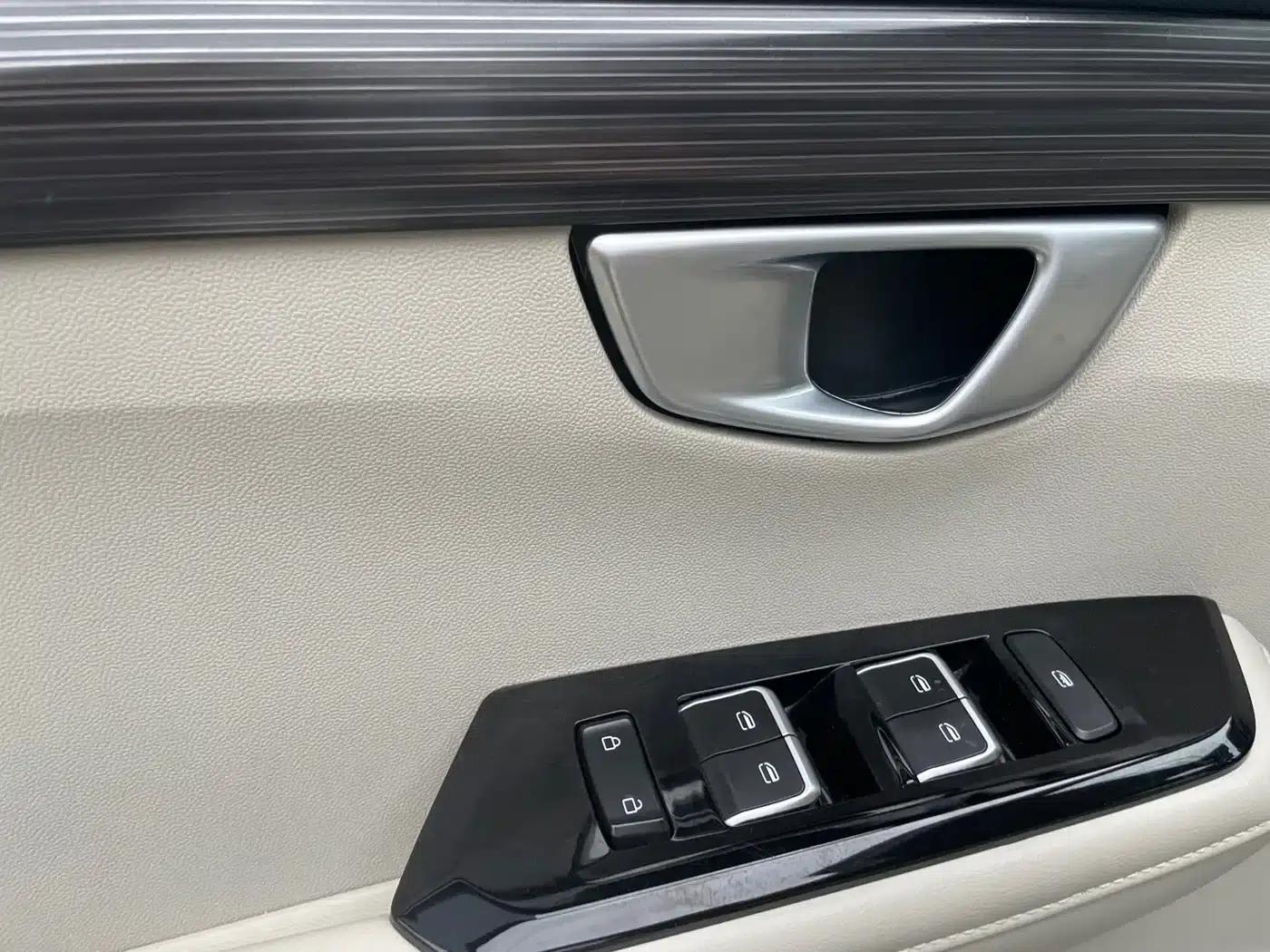 Wuling Xingchen 2021 1.5T CVT Star Edition — миниатюра 9