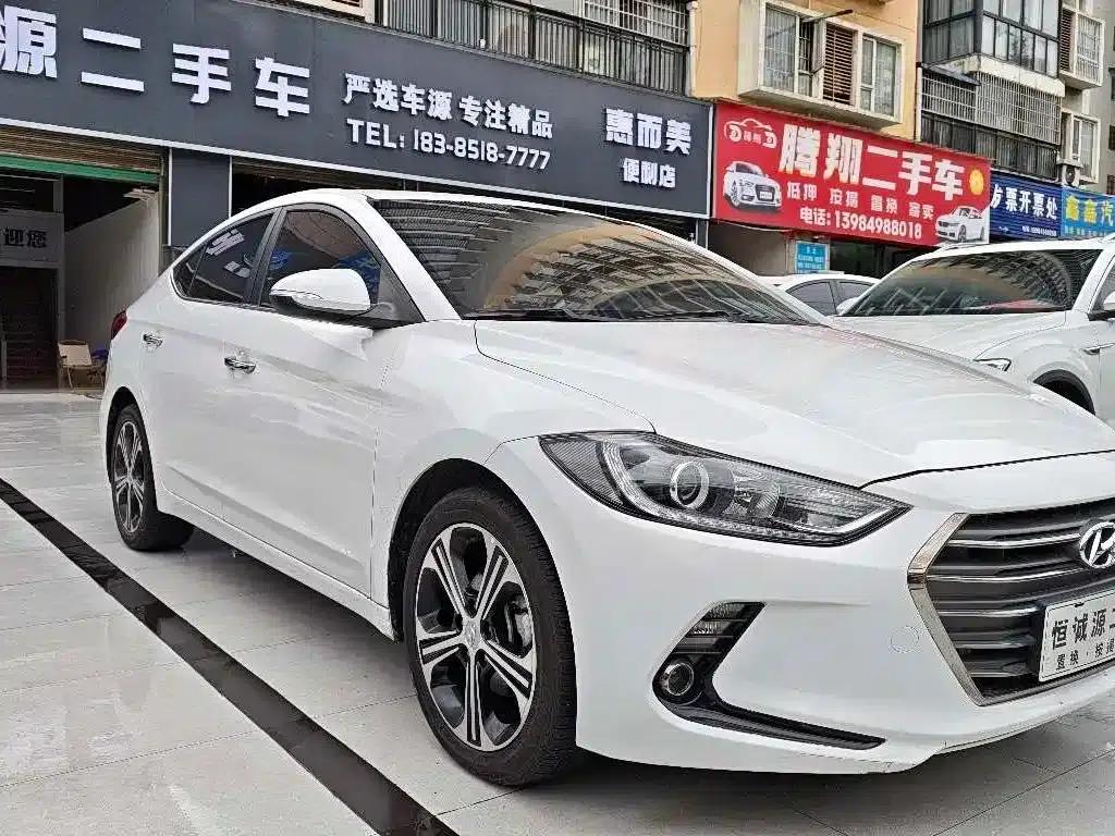 Hyundai Elantra 2018 1.4T Dual-Clutch Dynamic & Vitality Edition — миниатюра 2