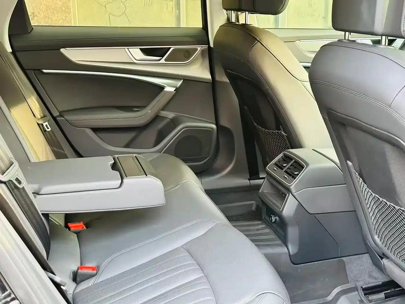 2024 Audi A6 Imported Allroad Quattro 55 TFSI Premium Off-Road Model — миниатюра 8