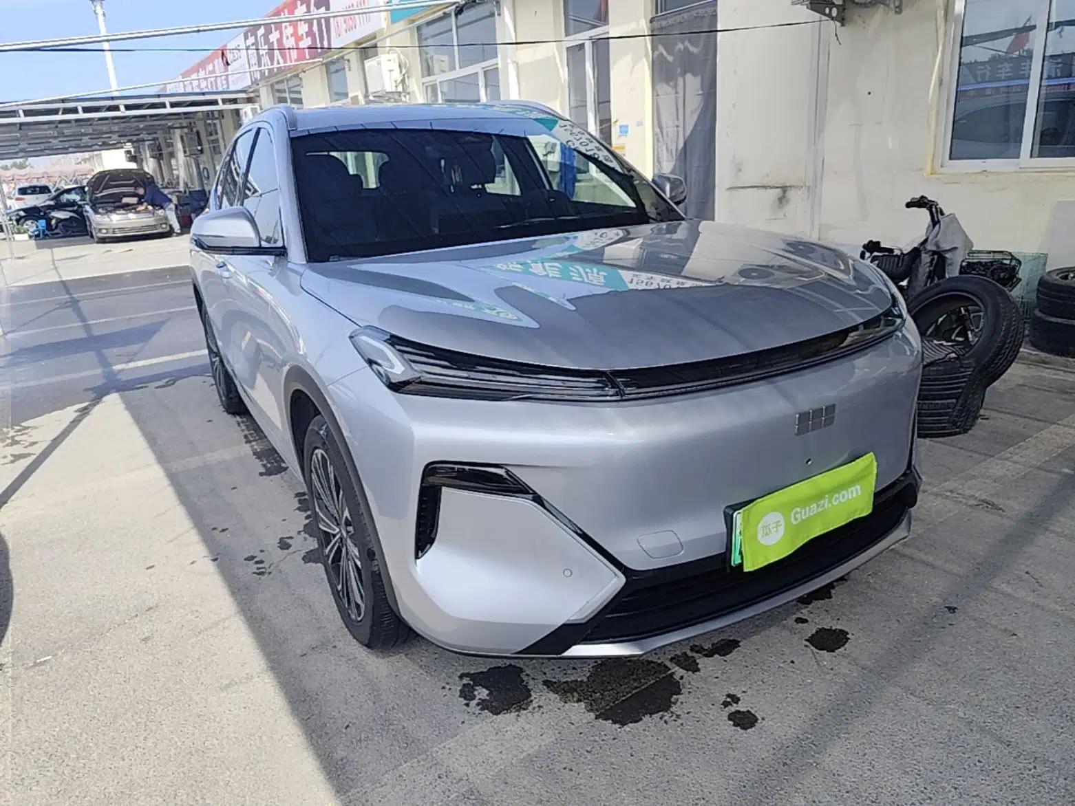 Geely Galaxy Xingjian 7 EM-i 2025 120km Flagship Edition — миниатюра 6