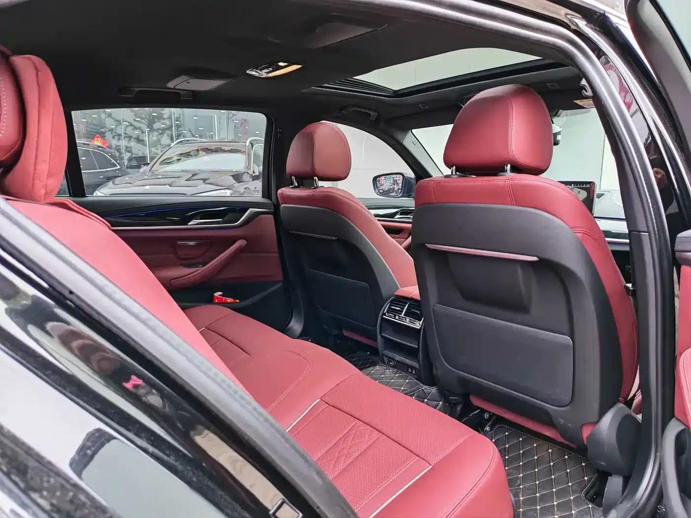 BMW 5 Series 2022 Facelift II 525Li M Sport Package — миниатюра 14