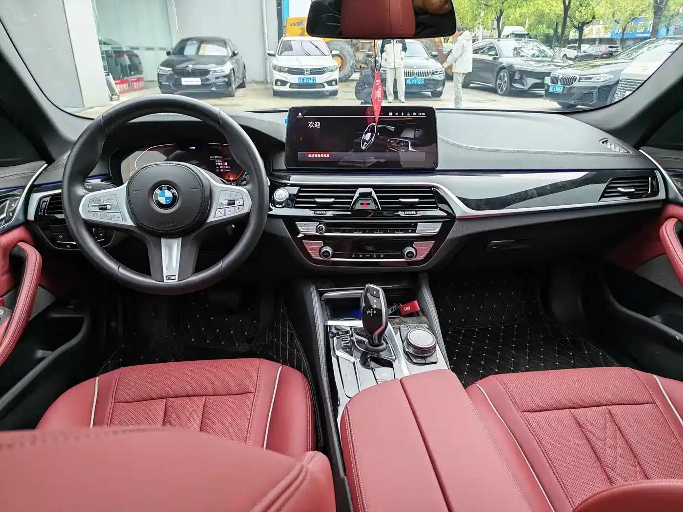 BMW 5 Series 2022 Facelift II 525Li M Sport Package — миниатюра 7