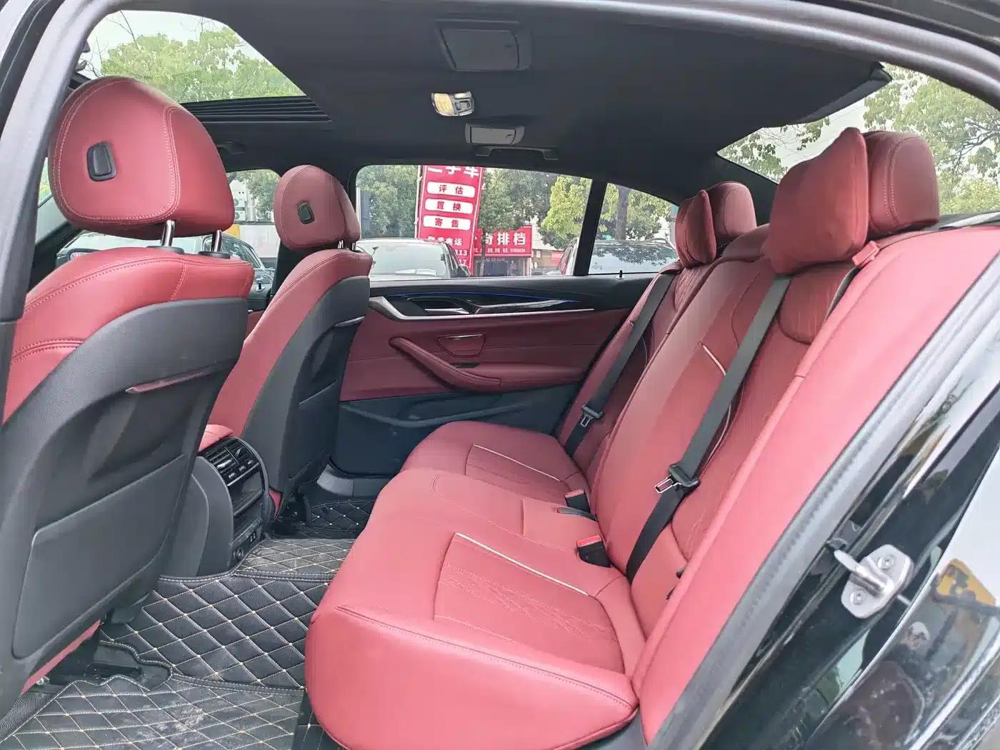 BMW 5 Series 2022 Facelift II 525Li M Sport Package — миниатюра 9