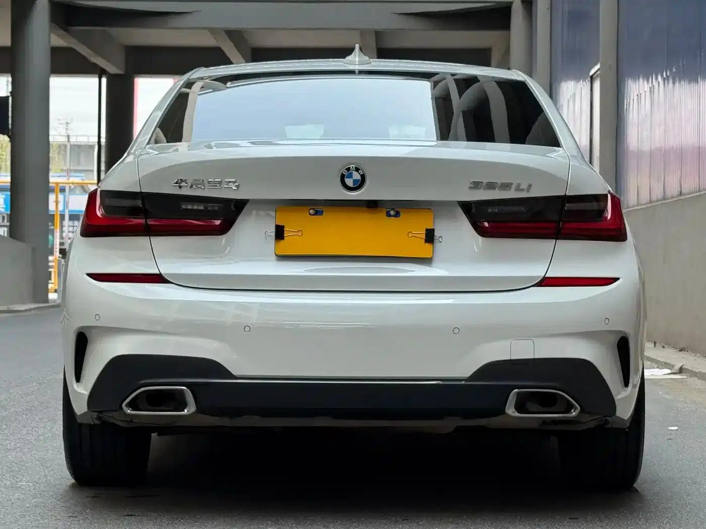 2022 BMW 3 Series 325Li M Sport Package — миниатюра 5