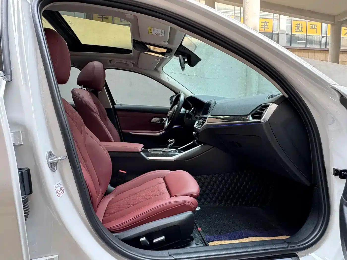 2022 BMW 3 Series 325Li M Sport Package — миниатюра 10