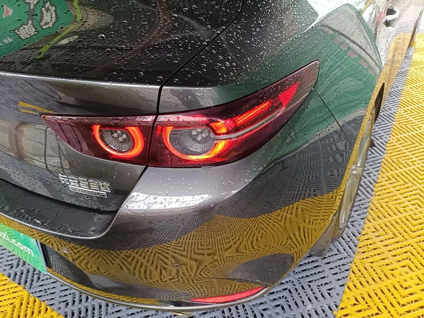 Mazda 3 Axela 2020 2.0L Automatic Zhiya Edition — миниатюра 8