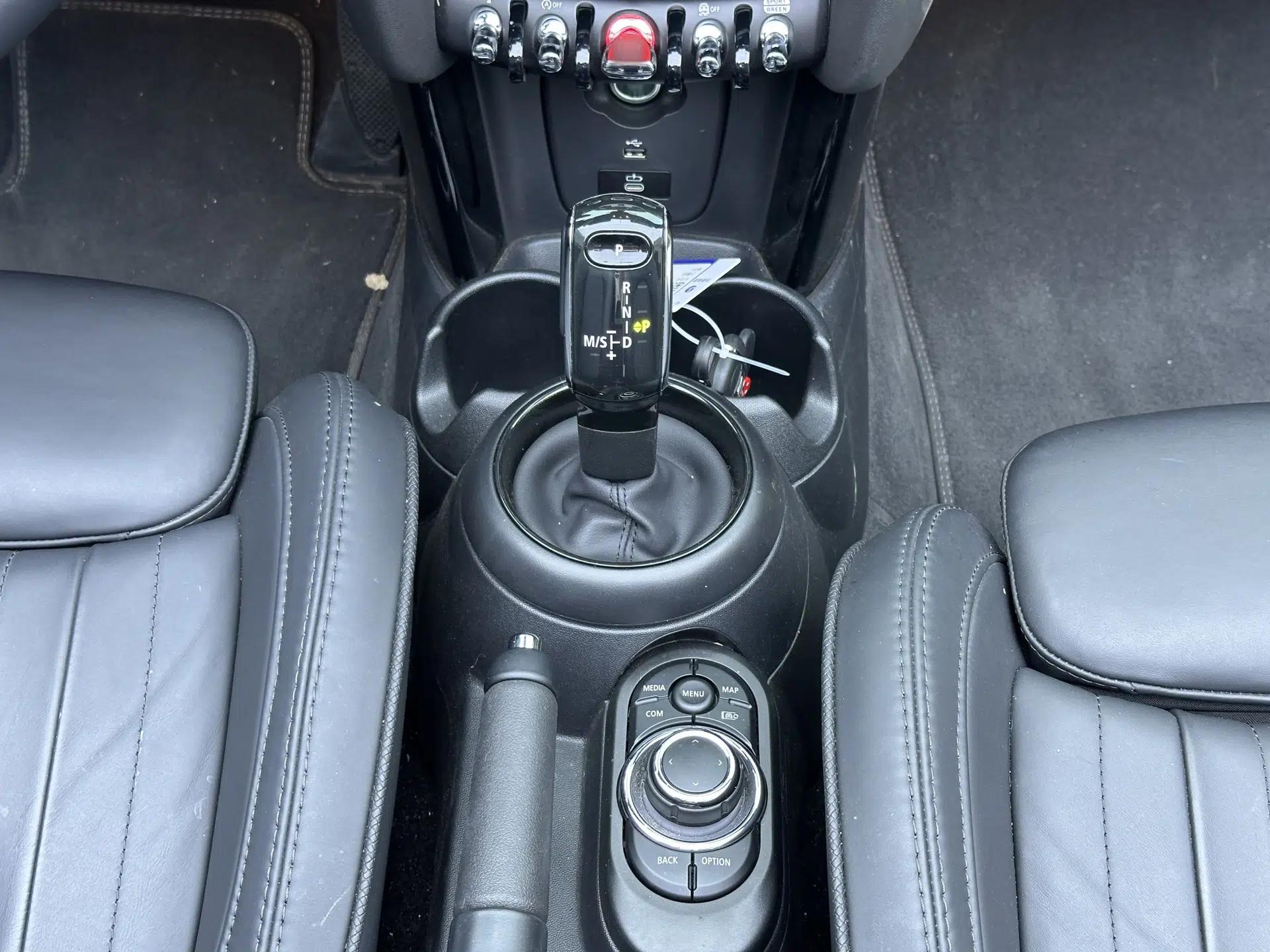 MINI 2023 Second Facelift 2.0T COOPER S CABRIO Artist — миниатюра 15