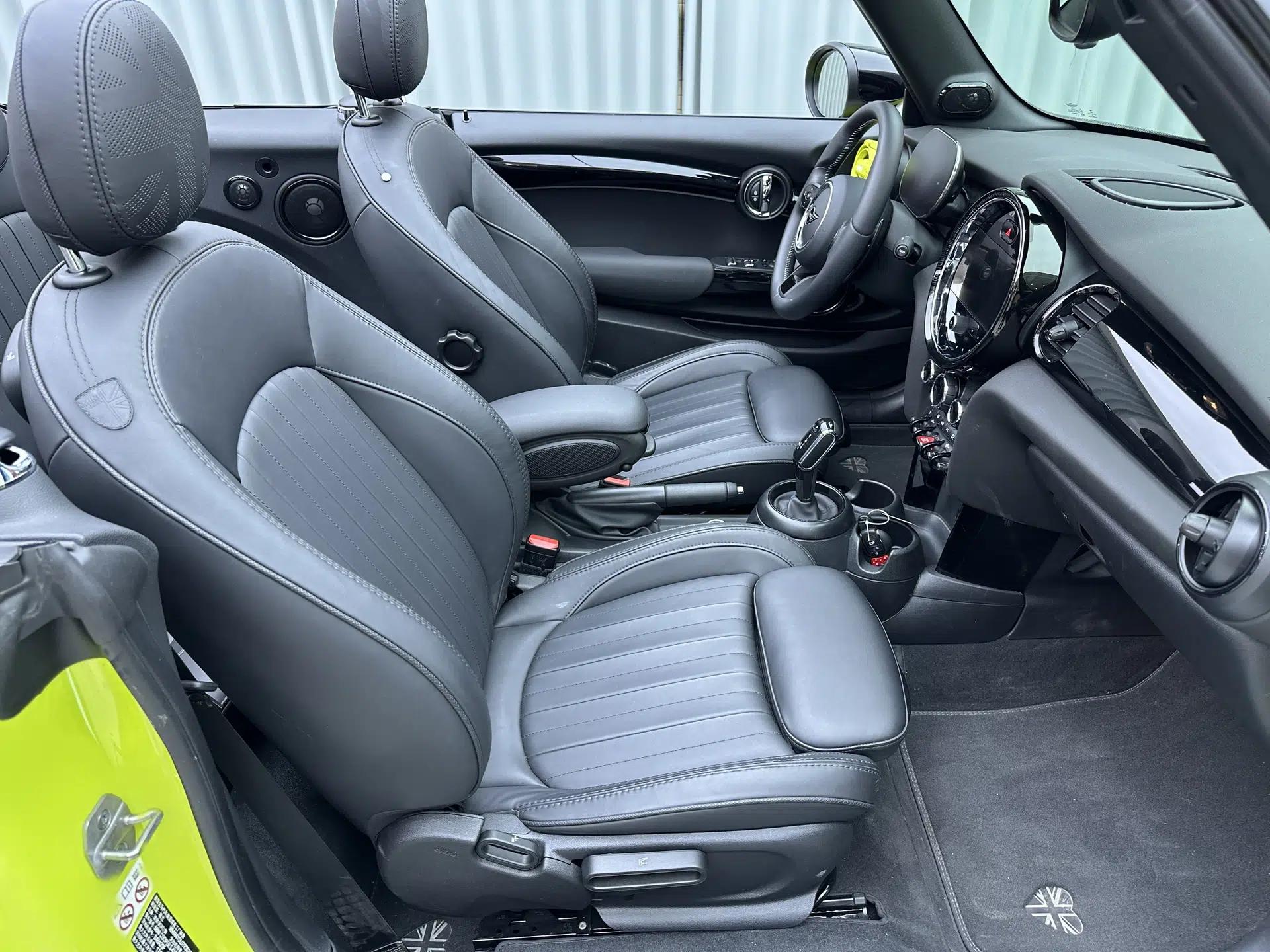 MINI 2023 Second Facelift 2.0T COOPER S CABRIO Artist — миниатюра 23