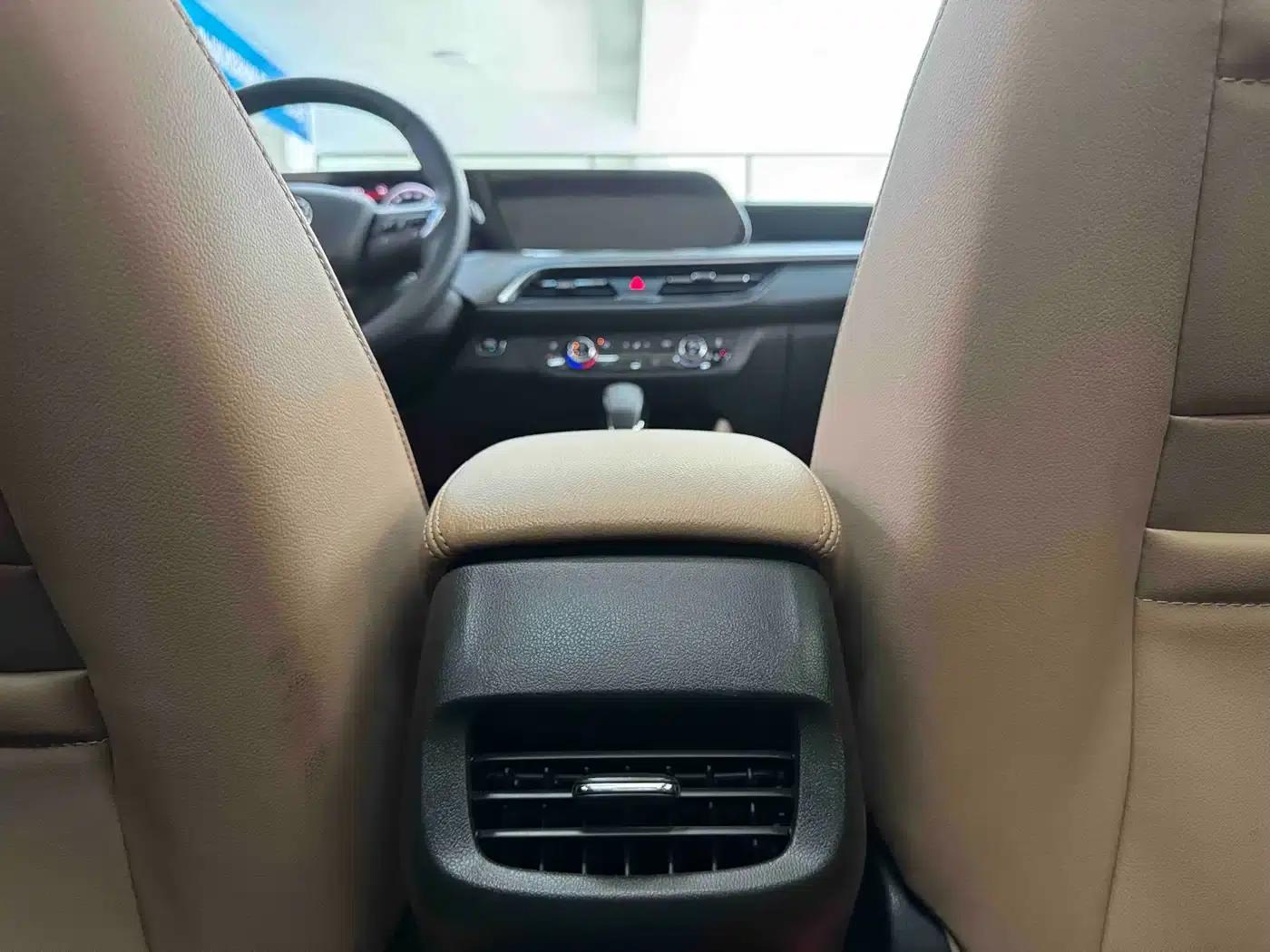 Buick GL6 2021 323T Mild Hybrid Connected Luxury Edition — миниатюра 18