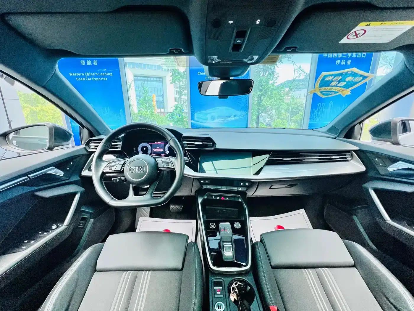 Audi A3 2023 Facelift Sportback 35 TFSI Fashion Sporty Model — миниатюра 20
