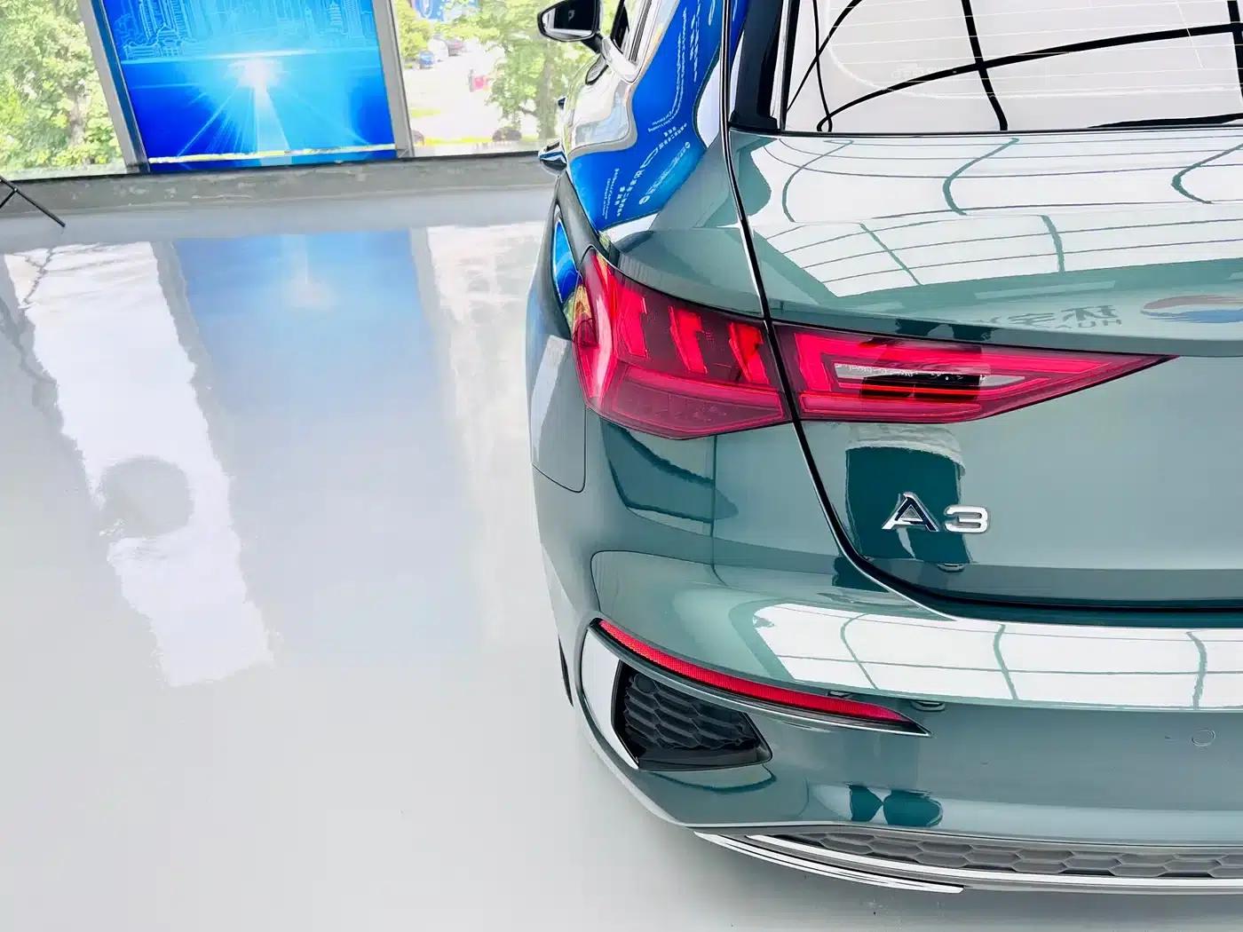 Audi A3 2023 Facelift Sportback 35 TFSI Fashion Sporty Model — миниатюра 7