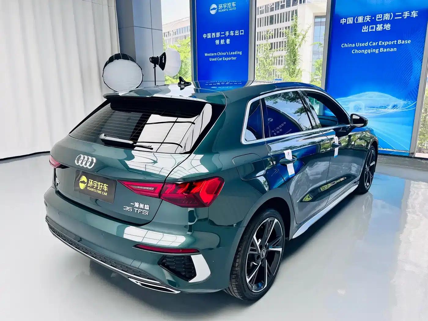 Audi A3 2023 Facelift Sportback 35 TFSI Fashion Sporty Model — миниатюра 9