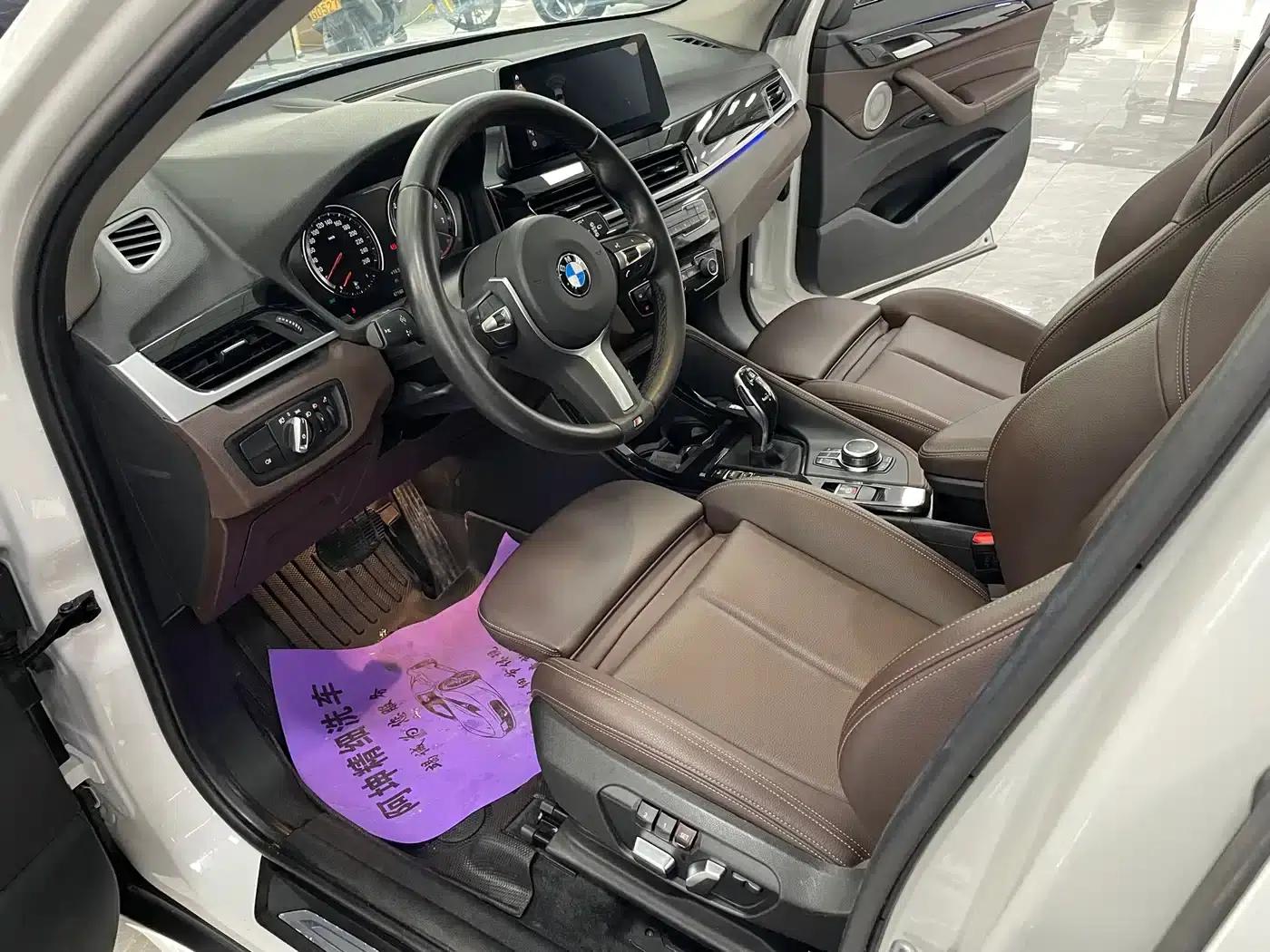 BMW X1 2022 sDrive20Li Premium — миниатюра 4