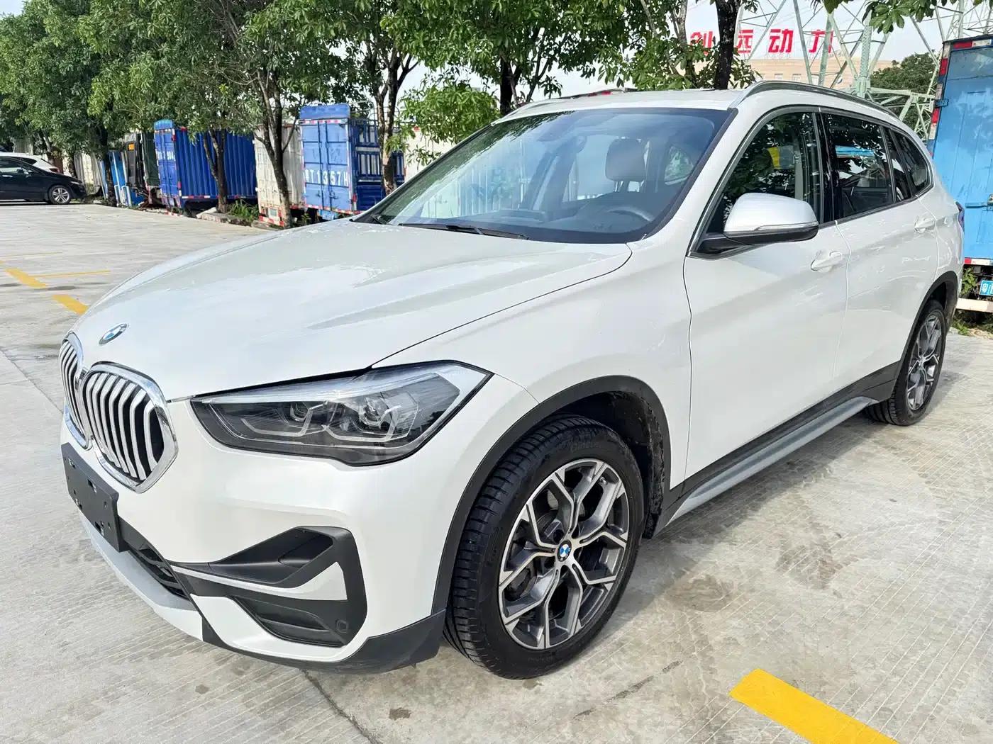 BMW X1 2022 sDrive20Li Premium — миниатюра 1
