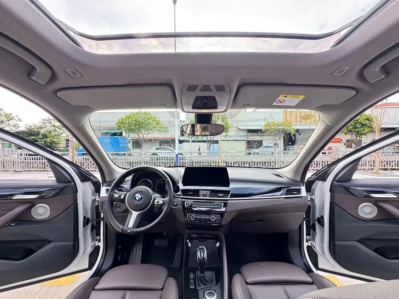 BMW X1 2022 sDrive20Li Premium — миниатюра 12