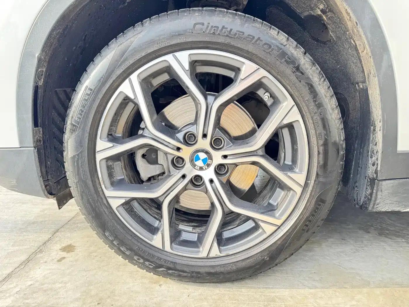 BMW X1 2022 sDrive20Li Premium — миниатюра 16