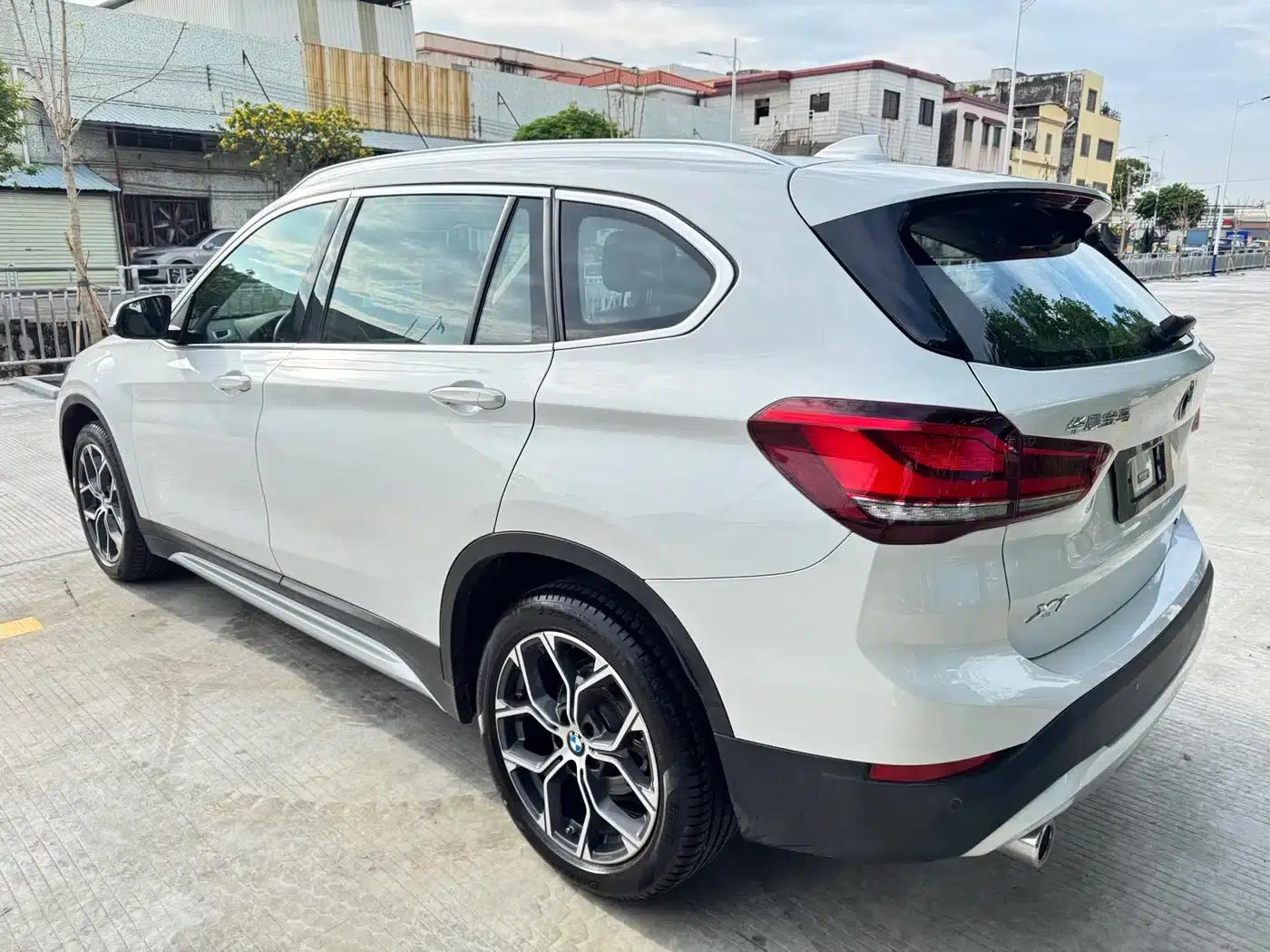 BMW X1 2022 sDrive20Li Premium — миниатюра 3