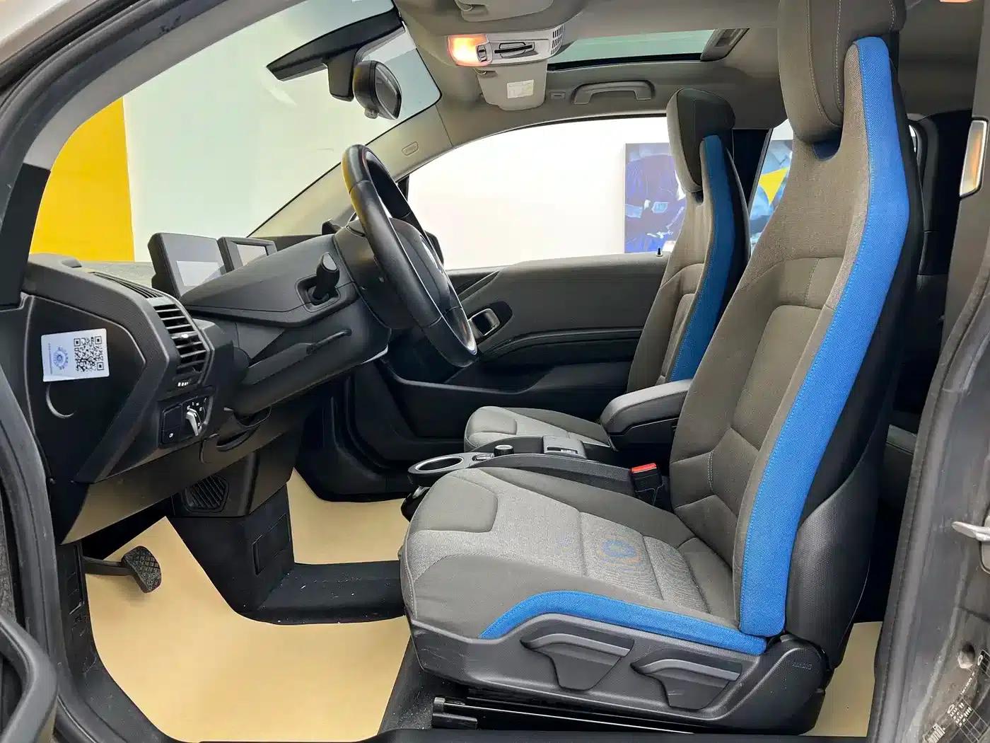 2016 BMW i3 Imported Model - Upgraded Fashion Edition — миниатюра 3