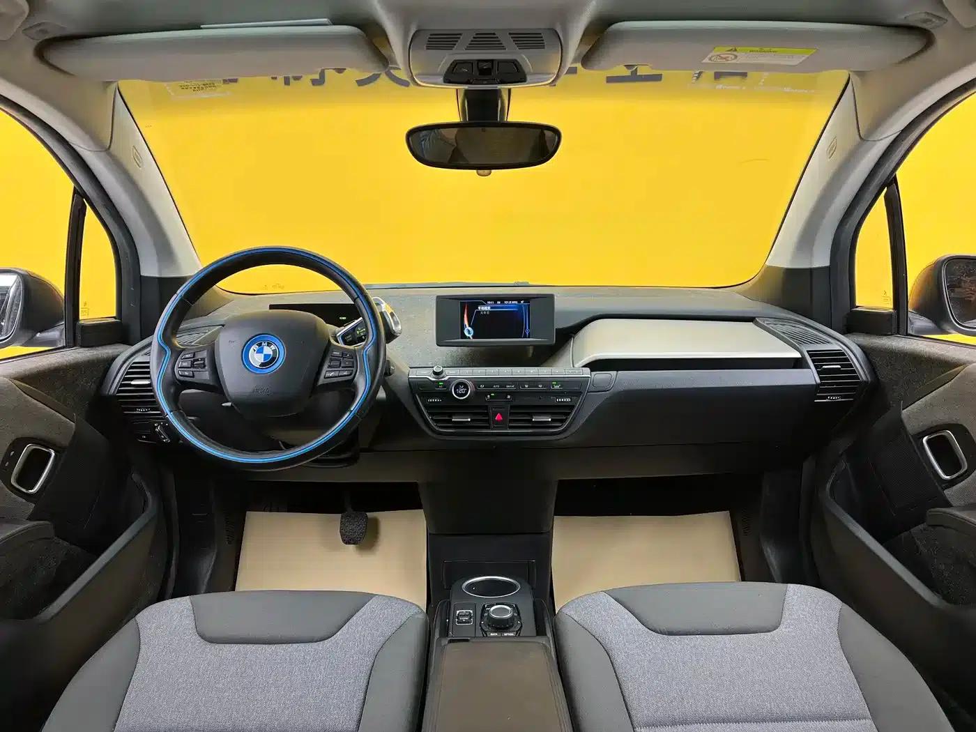 2016 BMW i3 Imported Model - Upgraded Fashion Edition — миниатюра 8