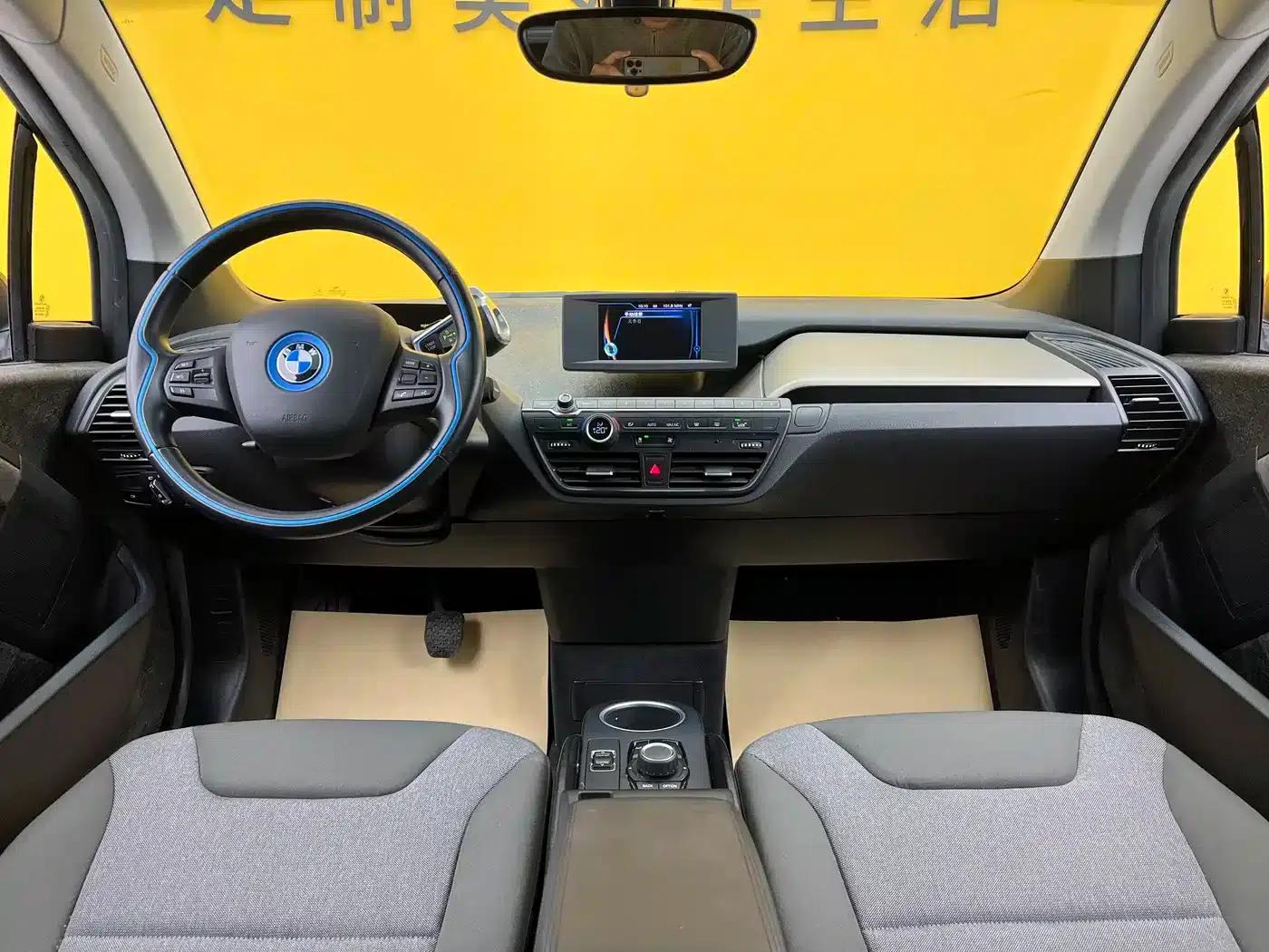 2016 BMW i3 Imported Model - Upgraded Fashion Edition — миниатюра 10