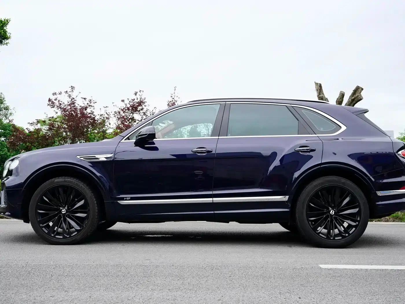 Bentayga 2021 4.0T V8 — миниатюра 3