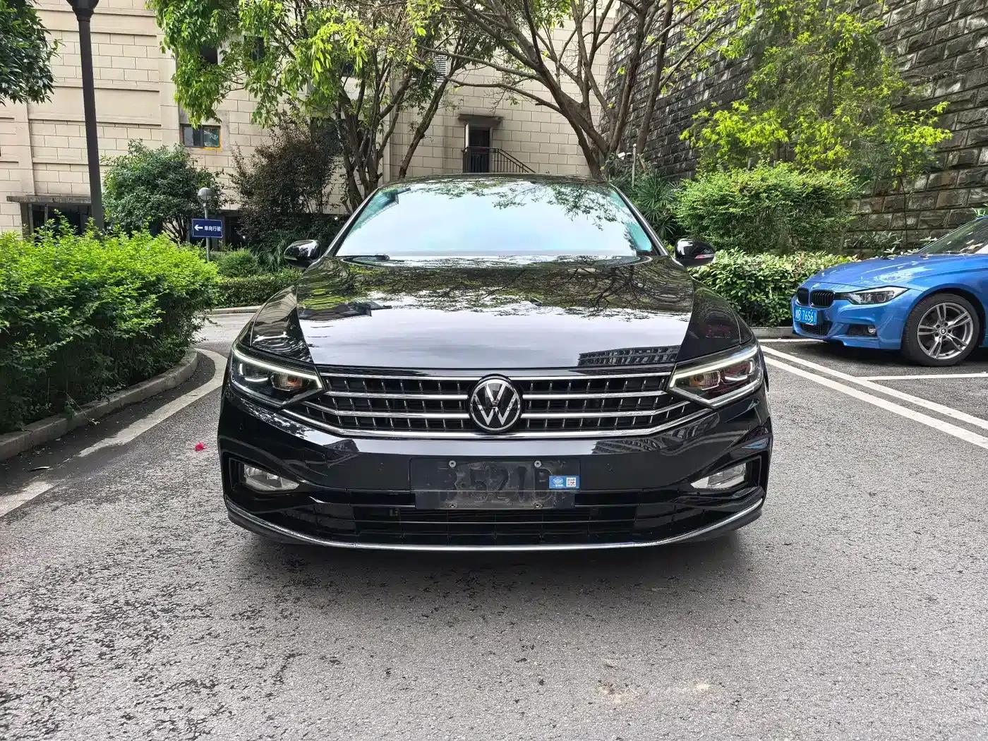 Volkswagen Magotan 2023 2 Millionth Unit Commemorative Edition 280TSI DSG Comfort Model — миниатюра 2