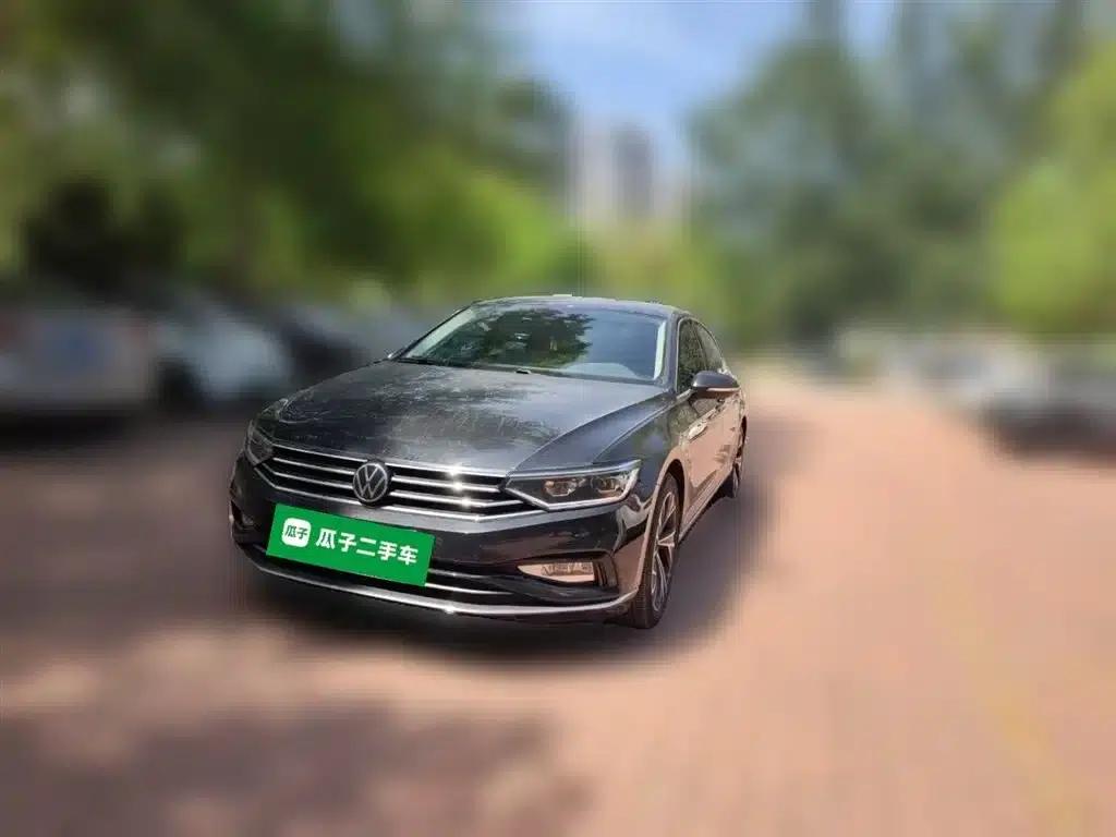 2020 Volkswagen Passat 330TSI DSG Luxury — миниатюра 2