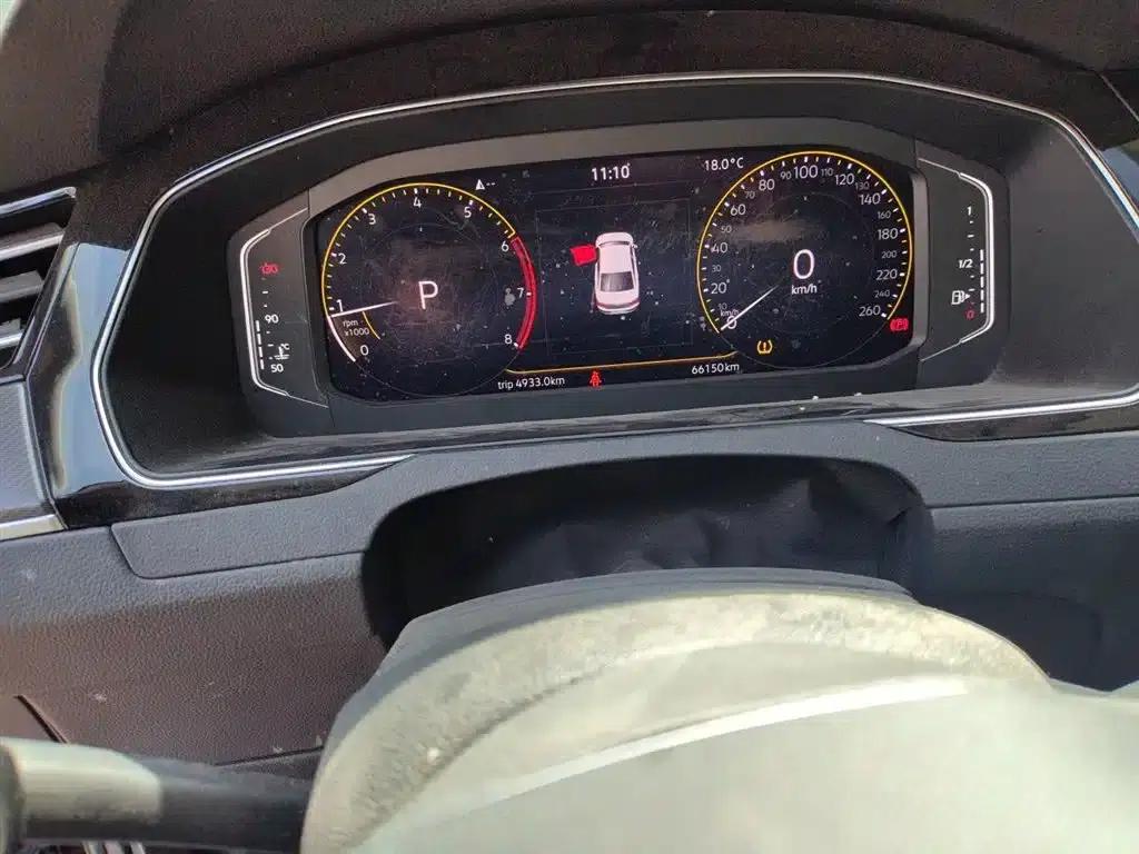 2020 Volkswagen Passat 330TSI DSG Luxury — миниатюра 5