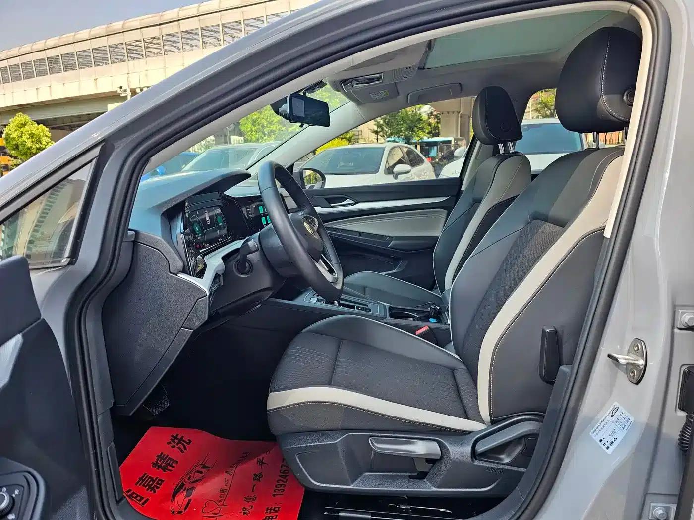 2021 Golf 280TSI DSG Pro — миниатюра 4