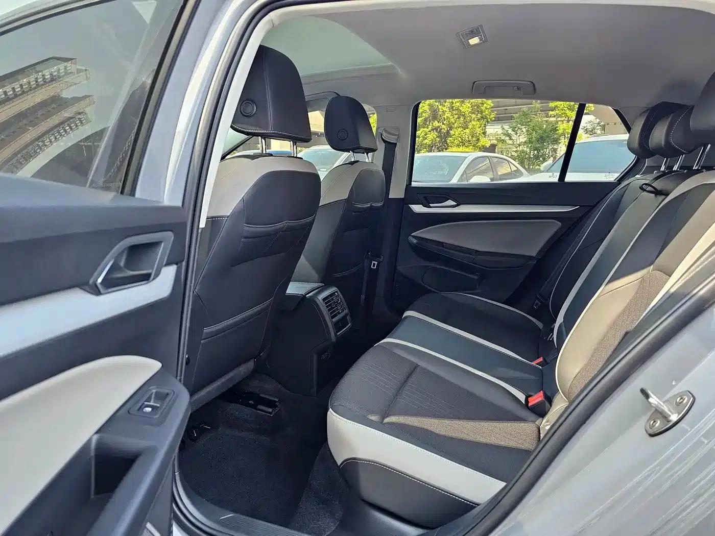 2021 Golf 280TSI DSG Pro — миниатюра 5