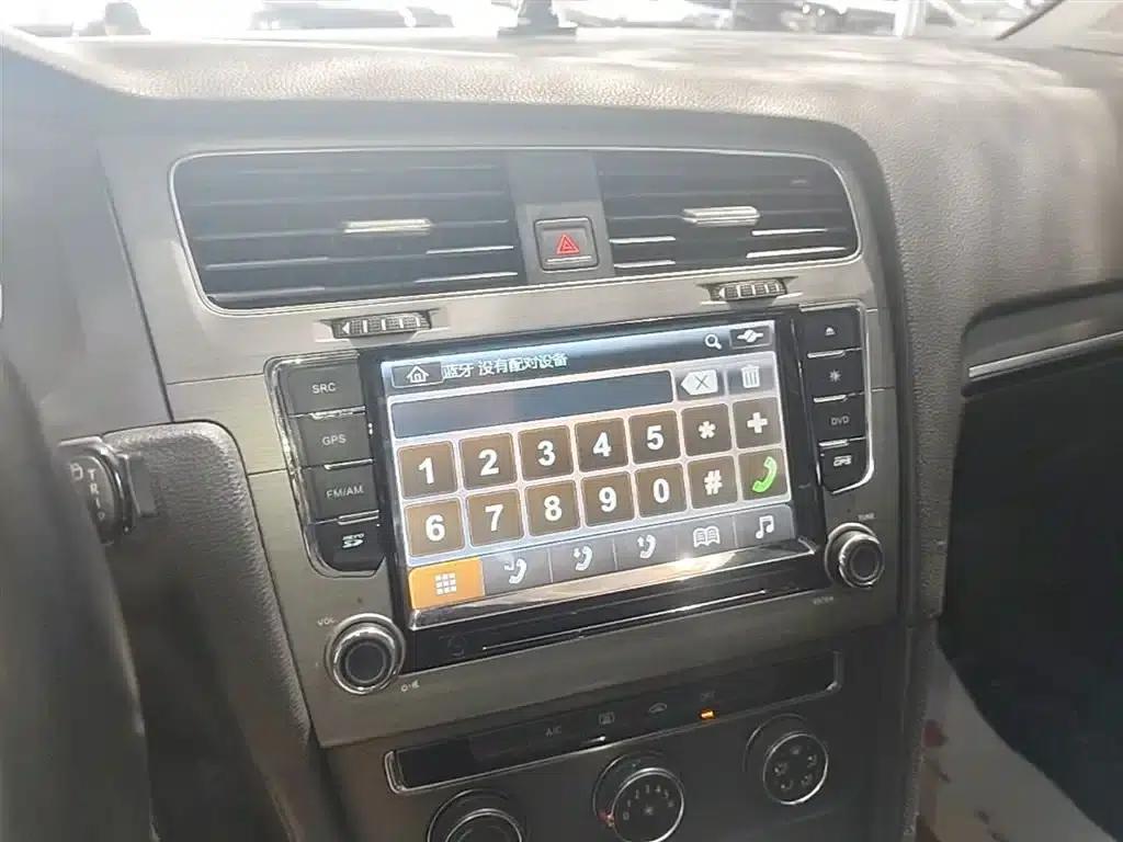 2015 Golf 1.4TSI Automatic Comfort — миниатюра 13