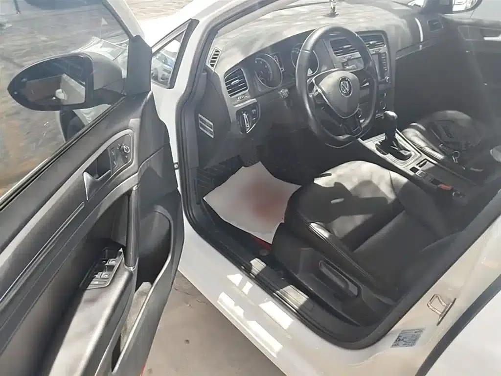2015 Golf 1.4TSI Automatic Comfort — миниатюра 16