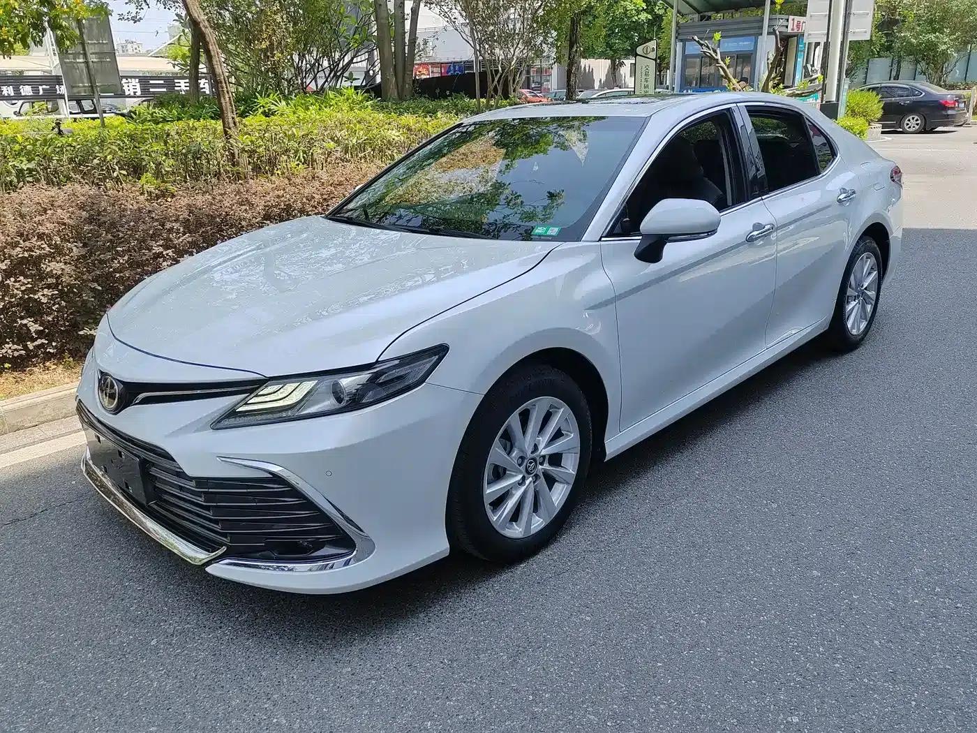 2021 Camry 2.0G Luxury Edition — миниатюра 1