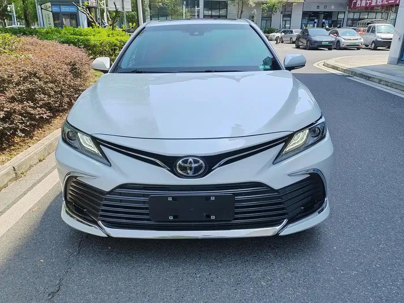 2021 Camry 2.0G Luxury Edition — миниатюра 2