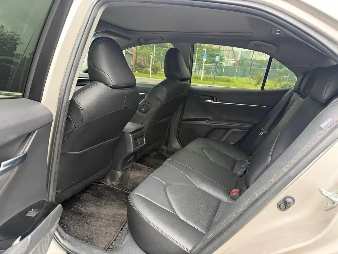 Camry 2021 2.5G Luxury Edition — миниатюра 8