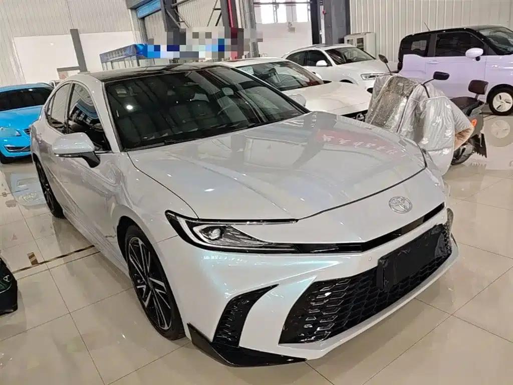 2024 Camry 2.0S Sport Edition — миниатюра 4