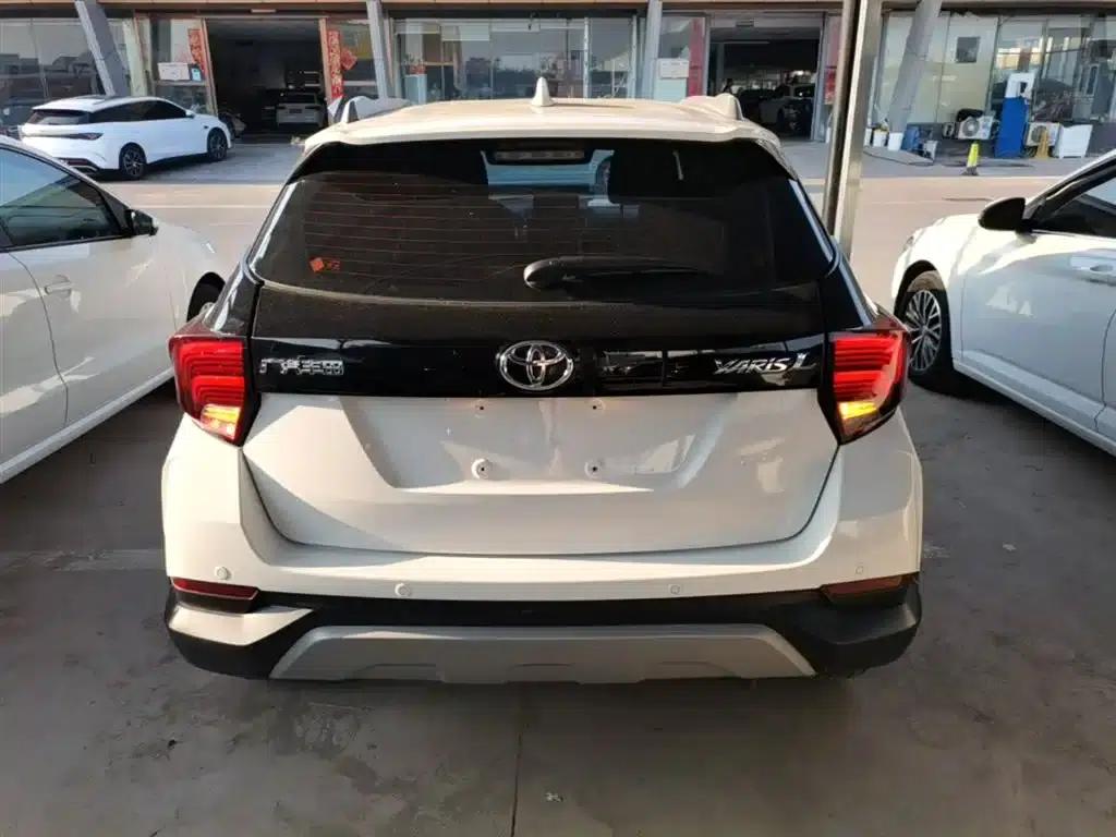 YARiS L 2020 Model YARiS X 1.5L CVT Leading Edition — миниатюра 6